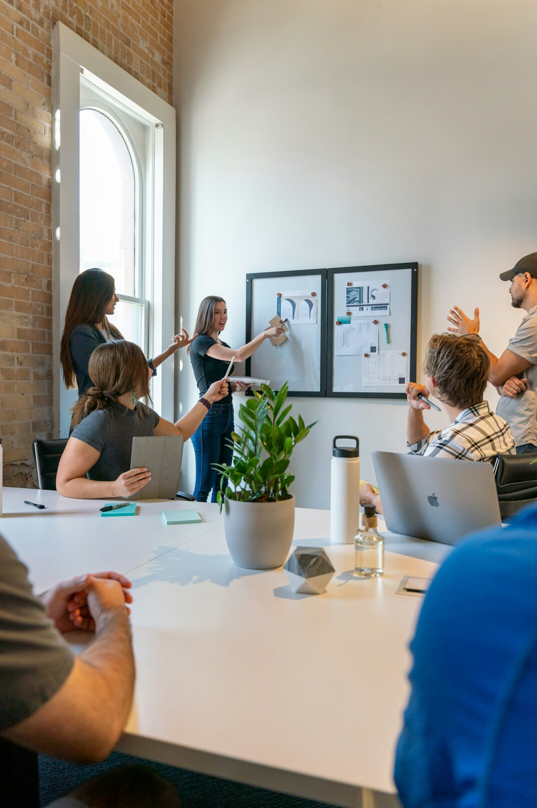 team collaboration meeting